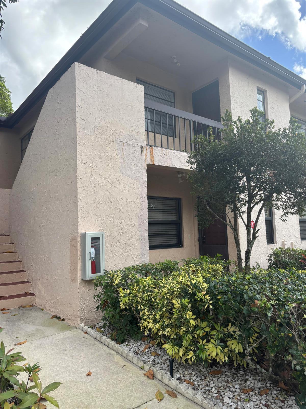 9268 Vista Del Lago # 26b, Boca Raton FL 33428