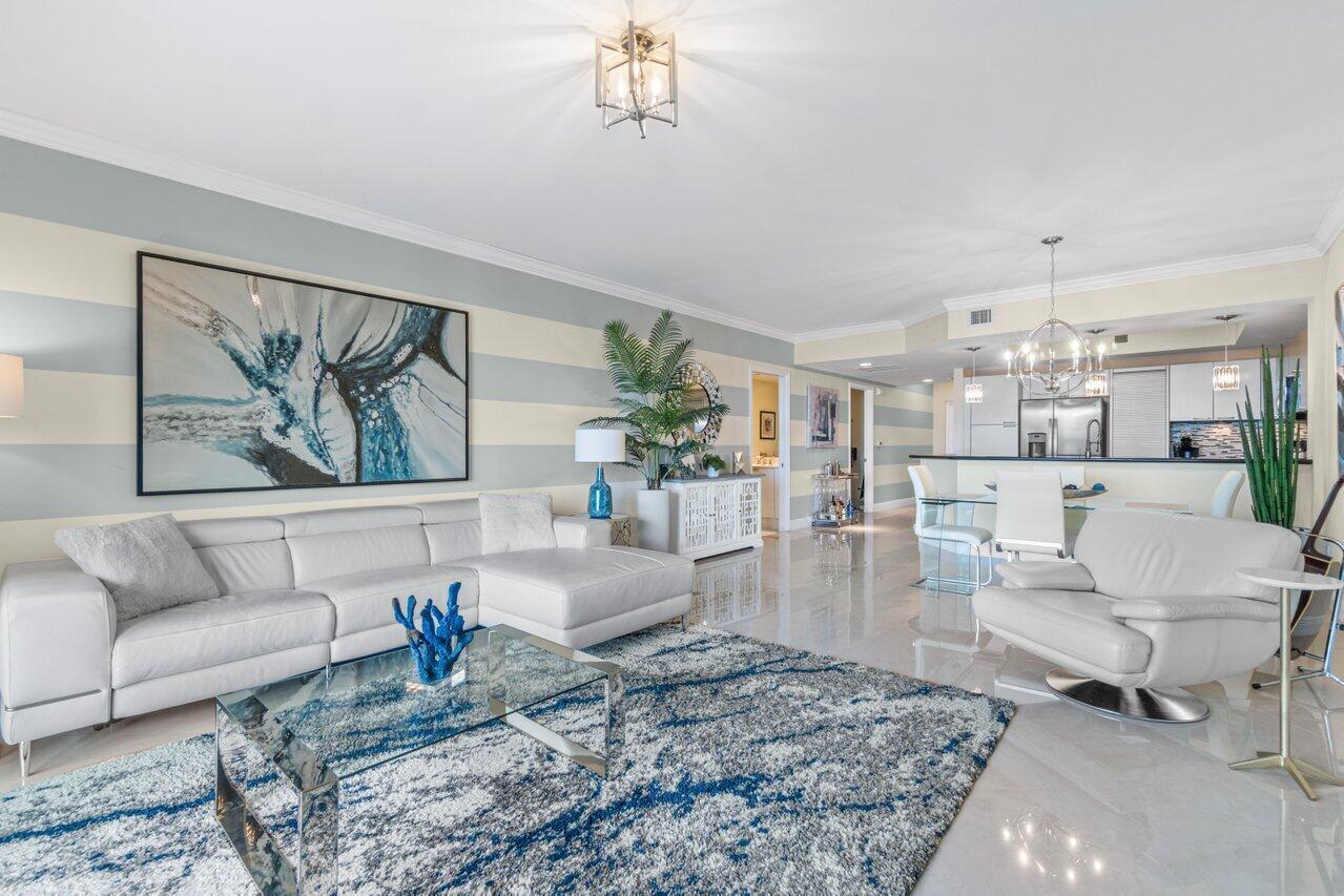 2650 Lake Shore Drive # 302, Riviera Beach FL 33404 photo 4