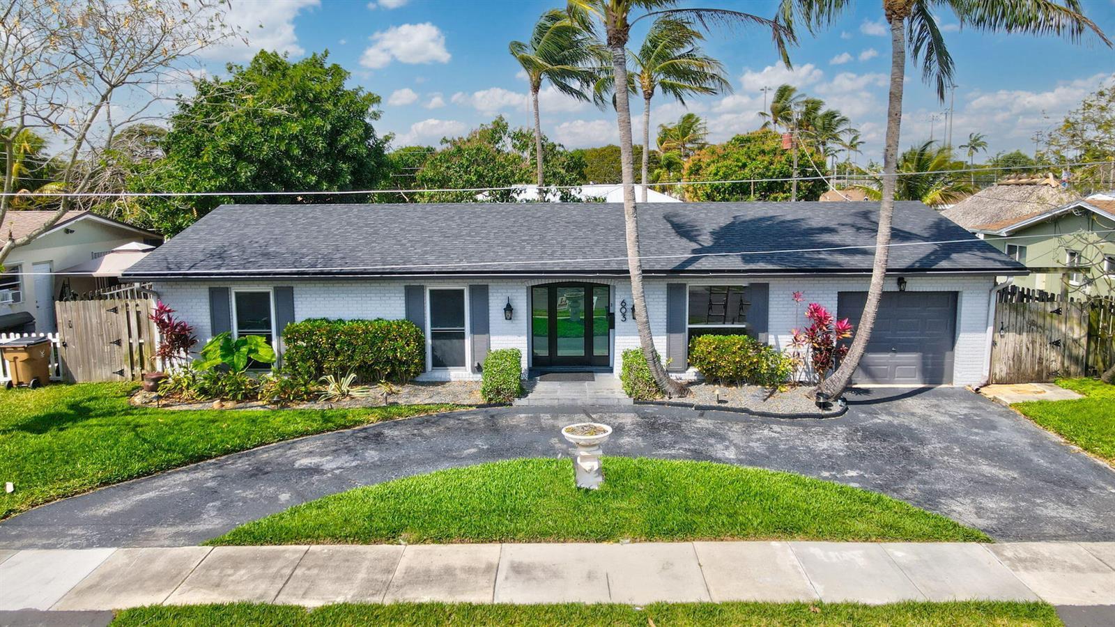 603 SE 7th Avenue, Deerfield Beach FL 33441 photo 2