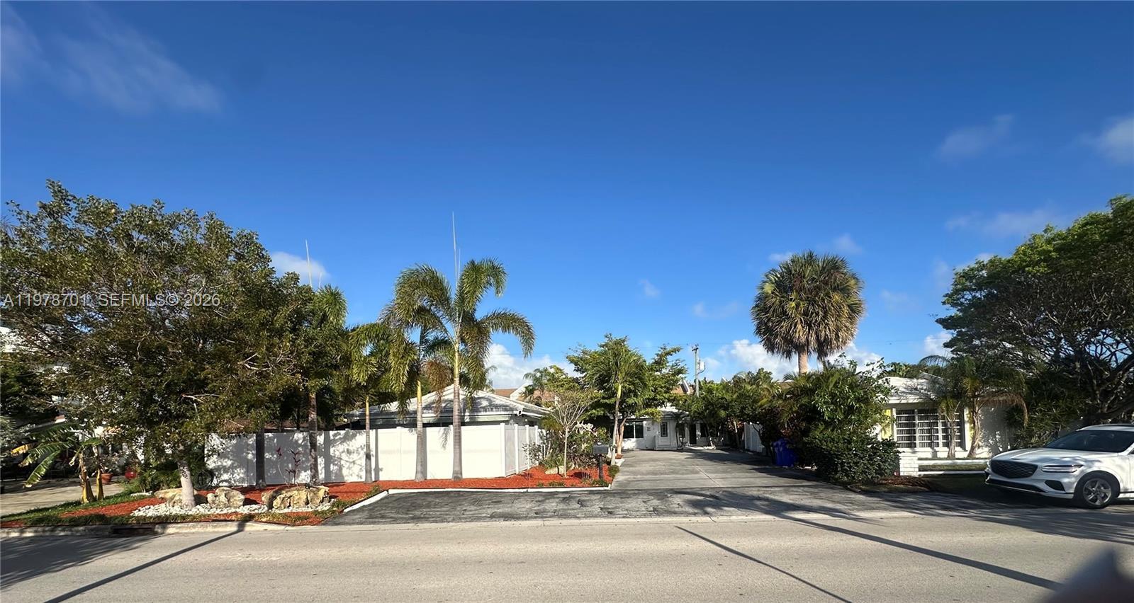 4512 Seagrape Dr, Lauderdale By The Sea FL 33308 photo 3