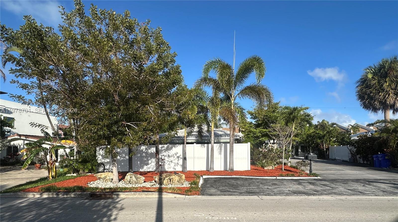 4512 Seagrape Dr, Lauderdale By The Sea FL 33308 photo 4