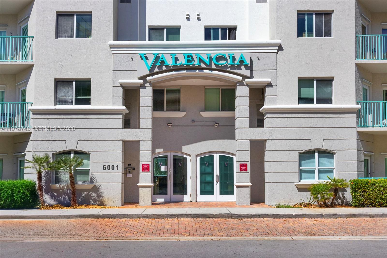 6001 SW 70th St # 429, South Miami FL 33143 photo 2