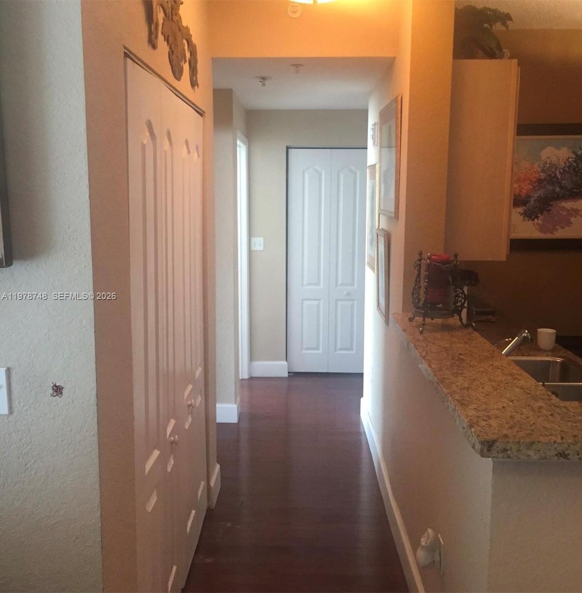 6001 SW 70th St # 429, South Miami FL 33143 photo 4