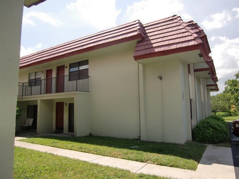 3243 104 Avenue, Coral Springs FL 33065