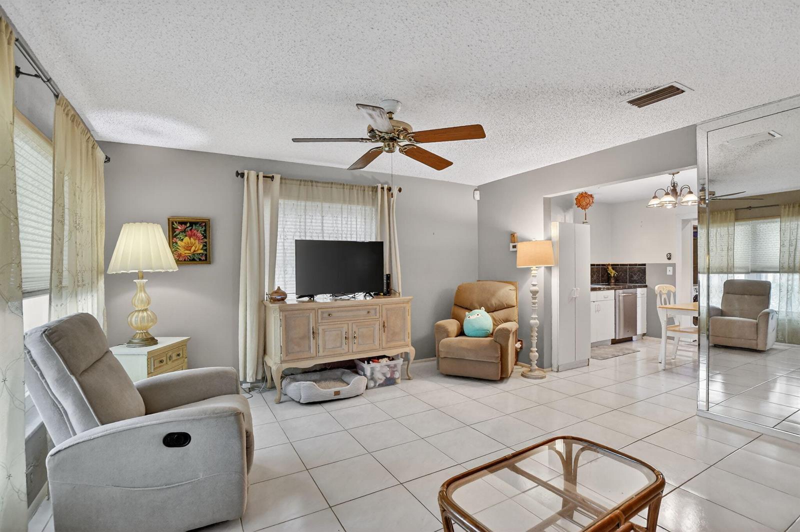 121 NW 28th Court, Pompano Beach FL 33064 photo 5