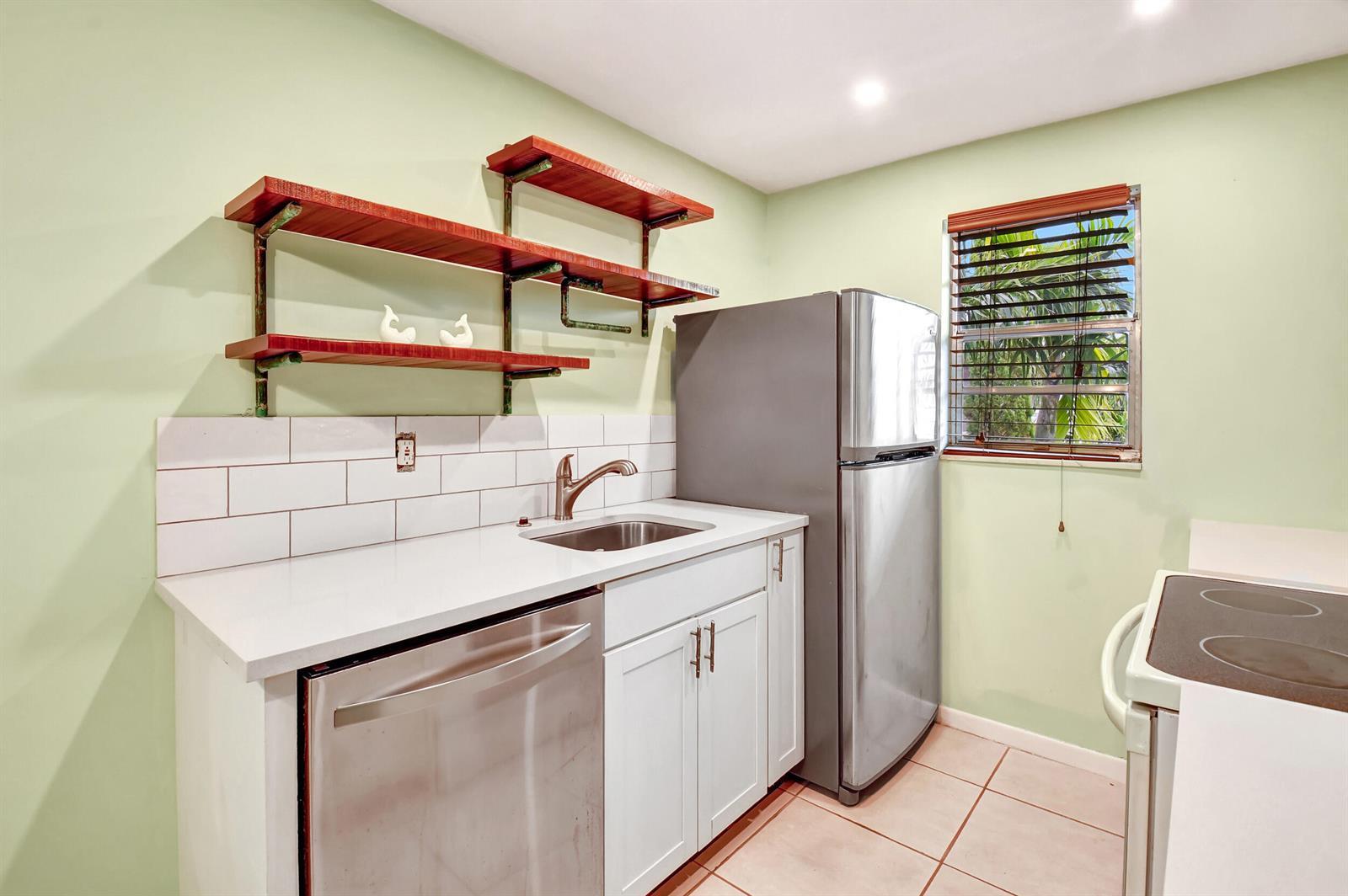 205 NE 3rd Street # 208, Boynton Beach FL 33435 photo 5