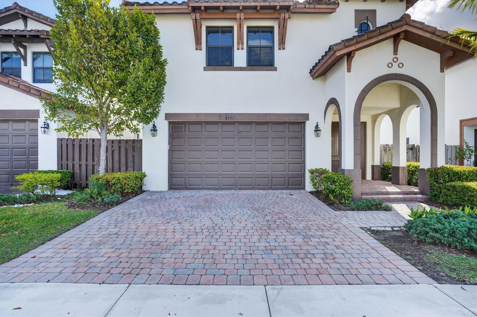 8751 NW 102nd Place, Doral FL 33178 photo 5