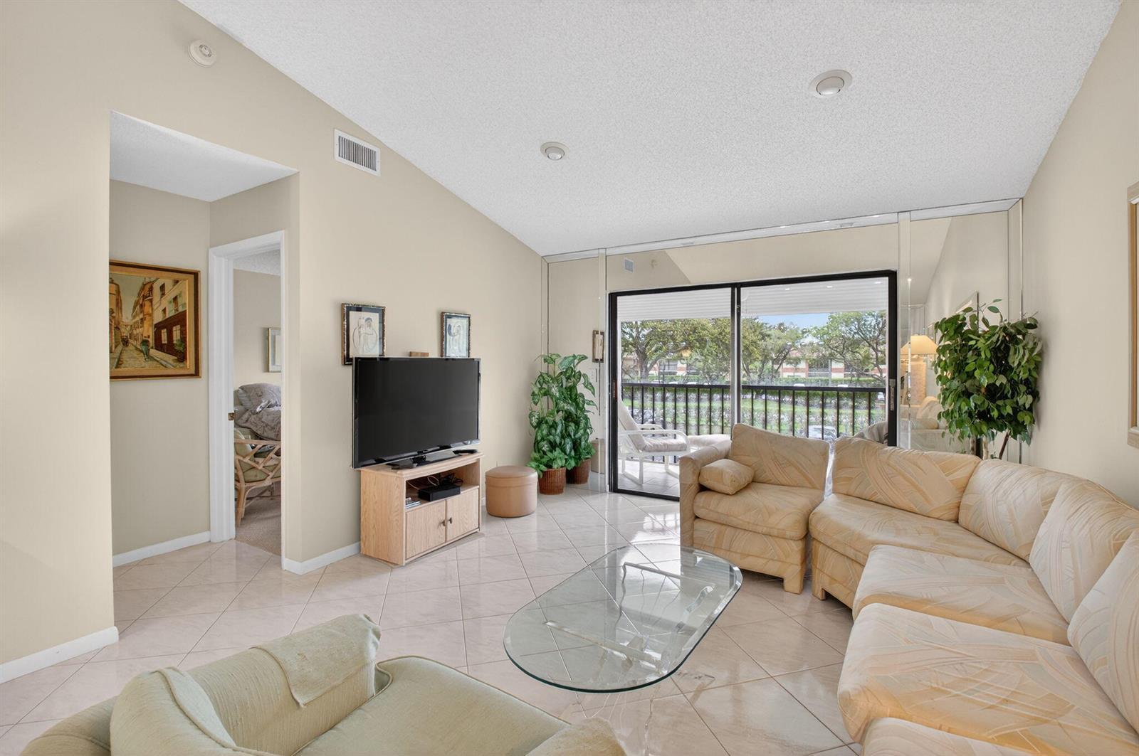15235 Lakes Of Delray Boulevard # 303, Delray Beach FL 33484 photo 4