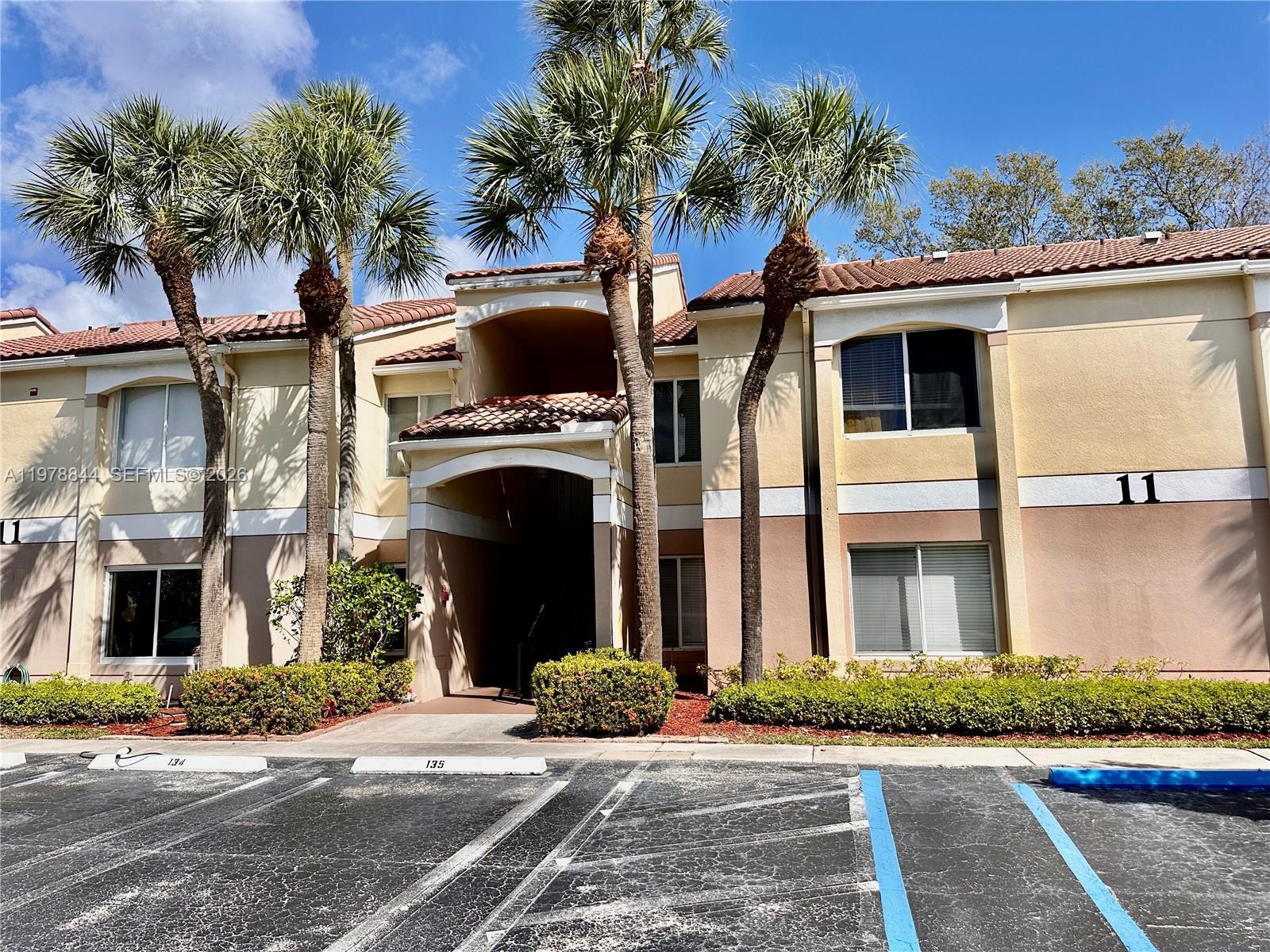 815 W Boynton Beach Blvd # 202, Boynton Beach FL 33426