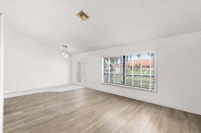 6016 Sunberry Circle, Boynton Beach FL 33437 photo 4