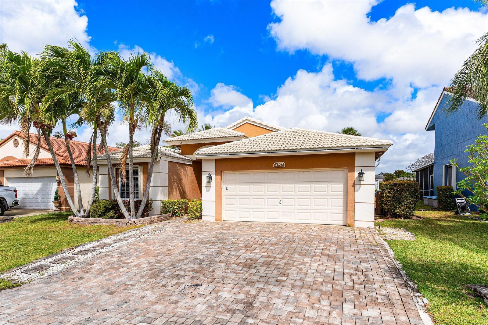 4797 NW 7th Place, Deerfield Beach FL 33442 photo 2