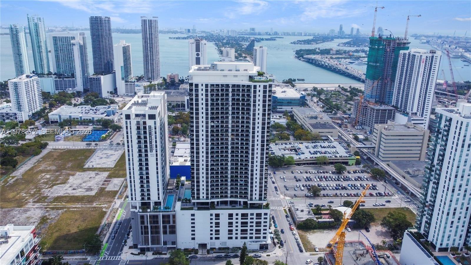 1600 NE 1st Ave # 1008, Miami FL 33132