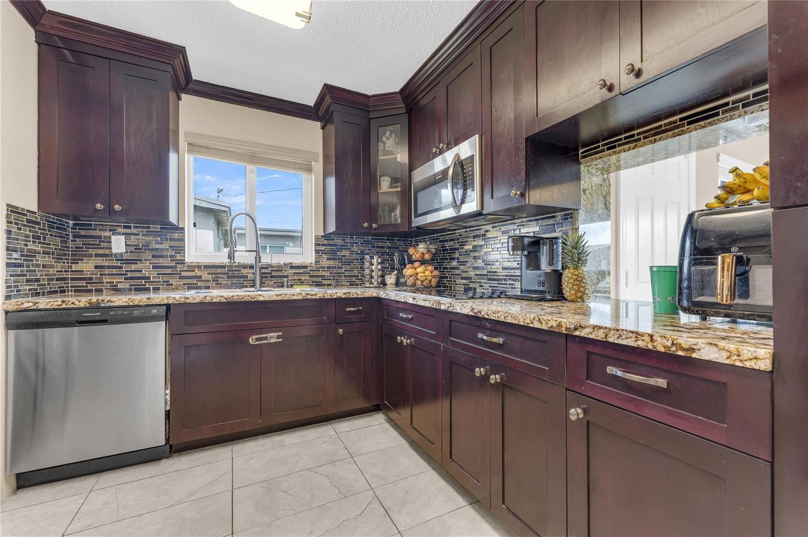 1750 NW 35th Terrace, Lauderhill FL 33311 photo 2