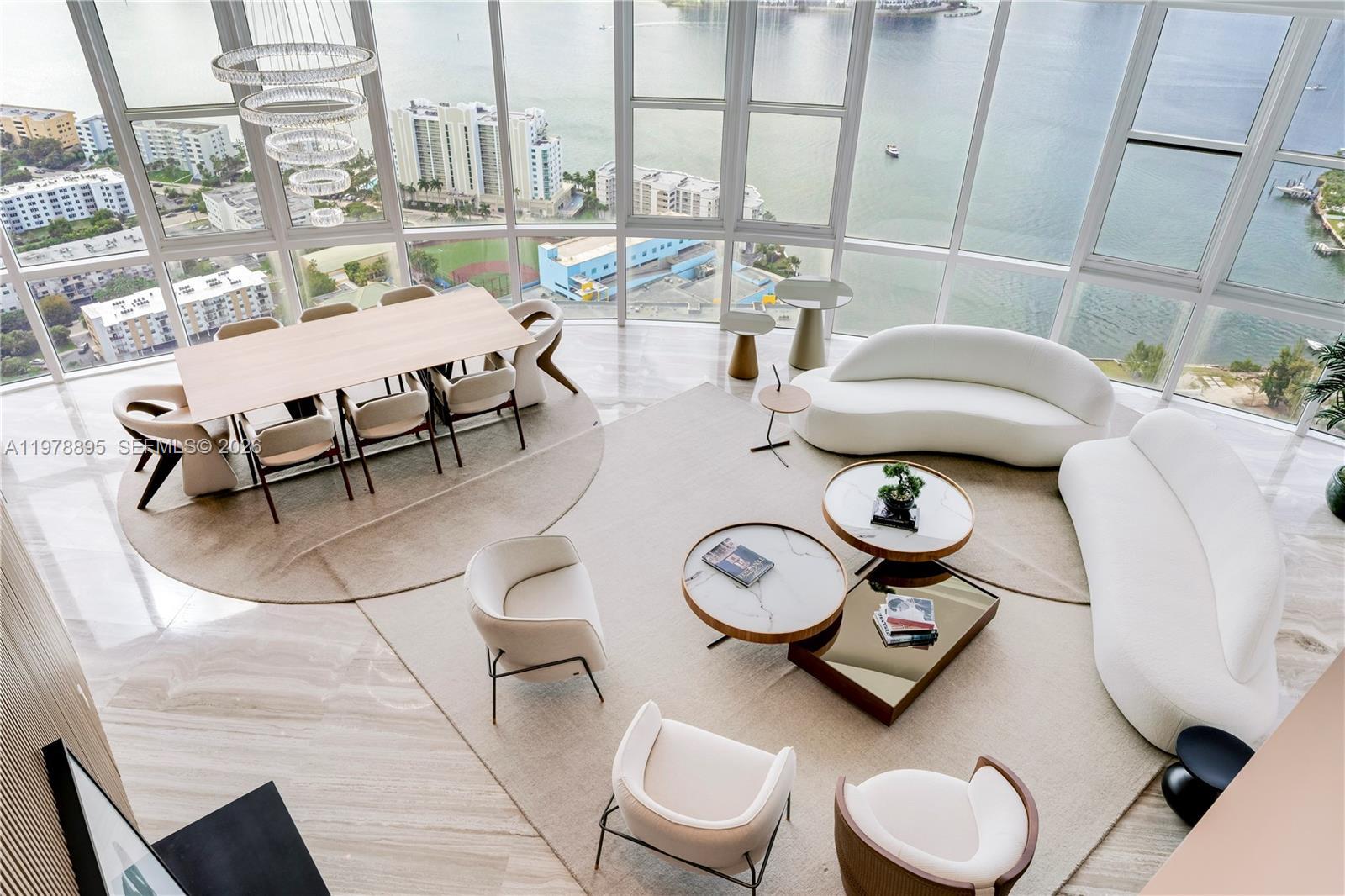 18201 E Collins Ave, Sunny Isles Beach FL 33160 photo 2