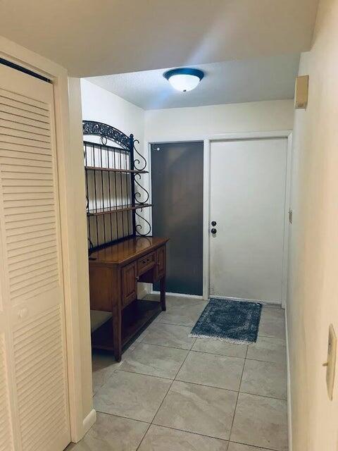 9440 Meadowood Drive # 102, Fort Pierce FL 34951 photo 4