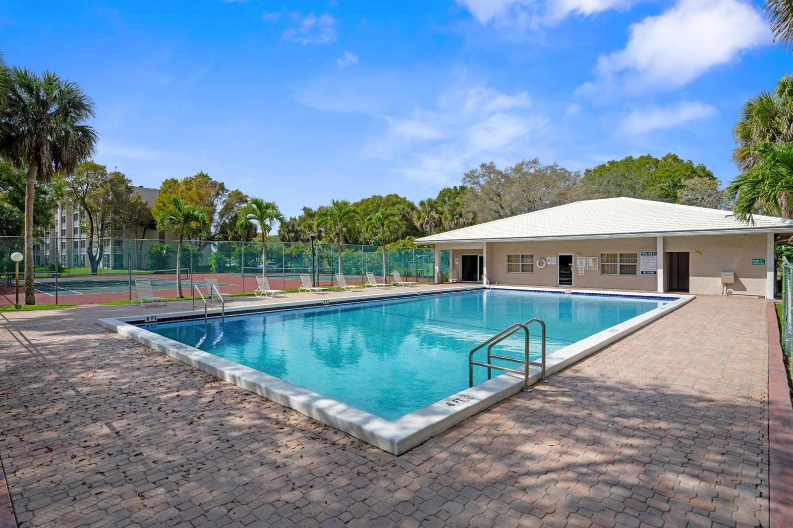 8735 Ramblewood Drive # 409, Coral Springs FL 33071 photo 2