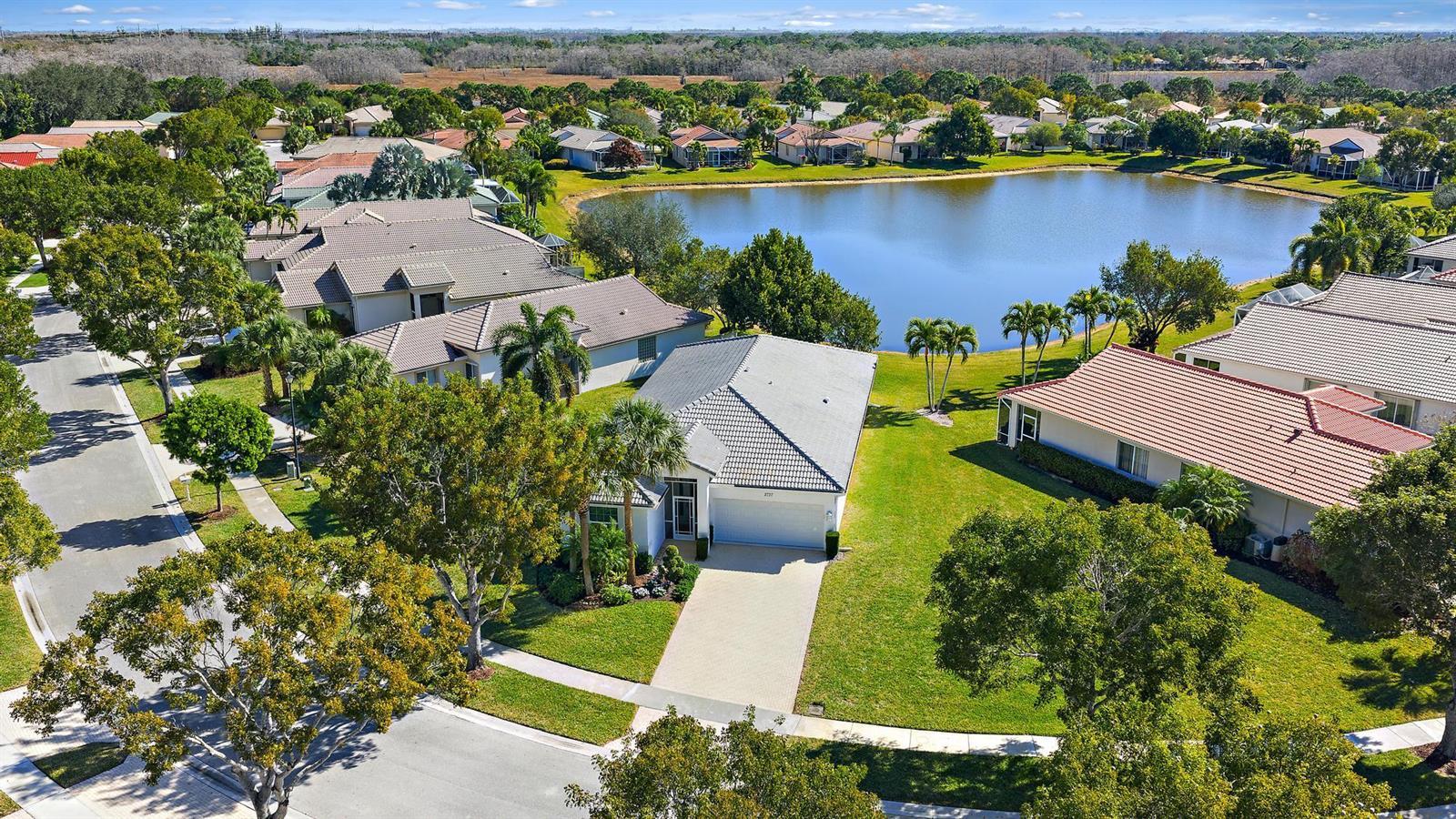 2737 Clipper Circle, West Palm Beach FL 33411