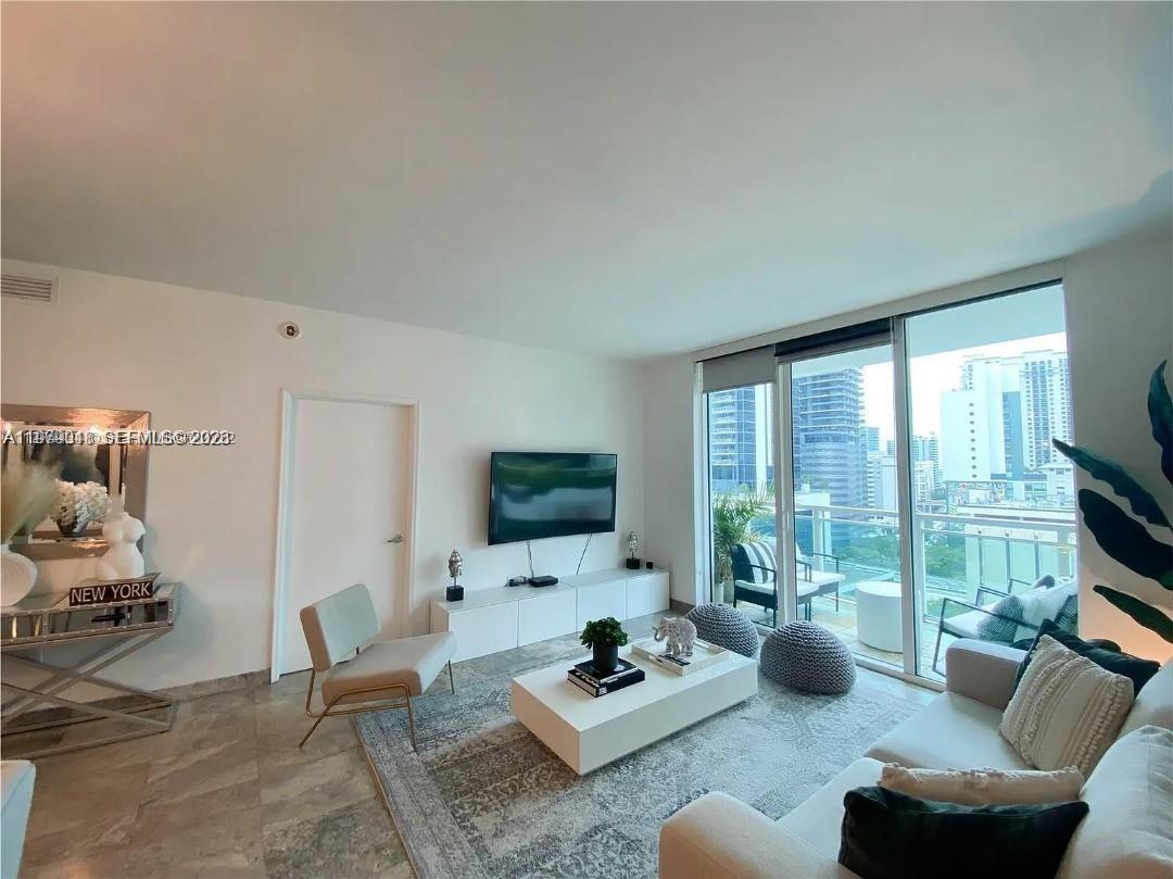 951 Brickell Ave # 1205, Miami FL 33131 photo 3