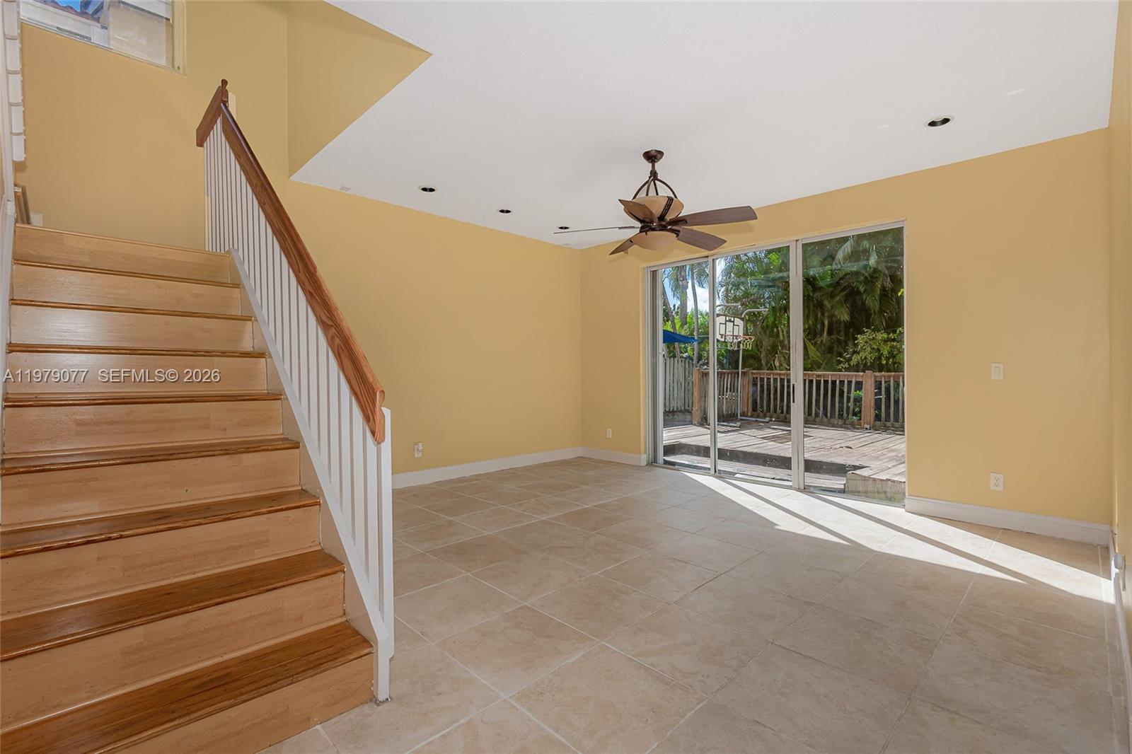 15048 SW 51st St, Davie FL 33331 photo 4