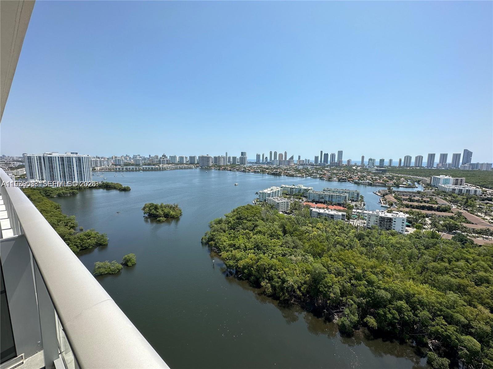 16385 Biscayne Blvd # 2716, North Miami Beach FL 33160