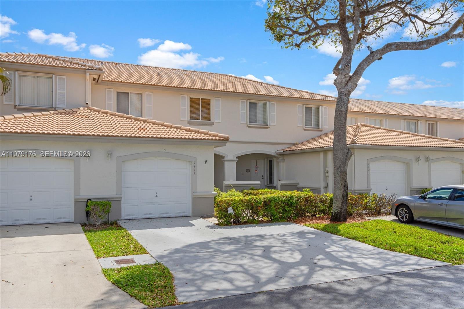7413 SW 162nd Path, Miami FL 33193 photo 2