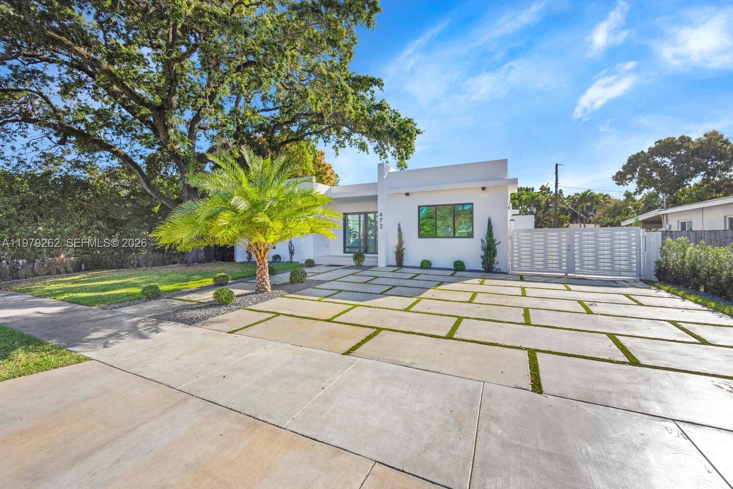 472 S Royal Poinciana Blvd, Miami Springs FL 33166 photo 2