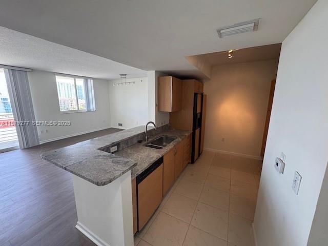 18800 NE 29th Ave # 914, Aventura FL 33180 photo 3