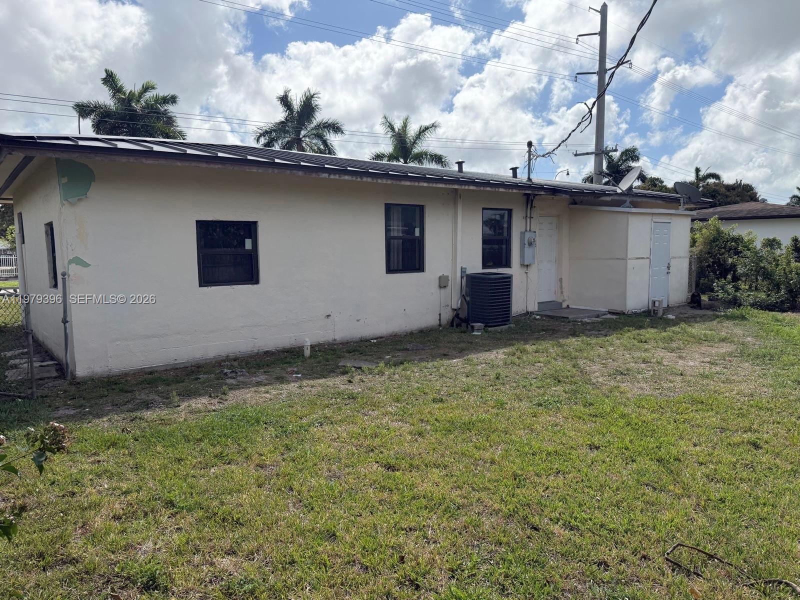 19320 NW 7th Ave, Miami Gardens FL 33169 photo 3