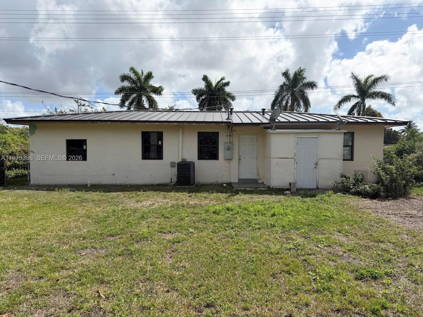 19320 NW 7th Ave, Miami Gardens FL 33169 photo 4