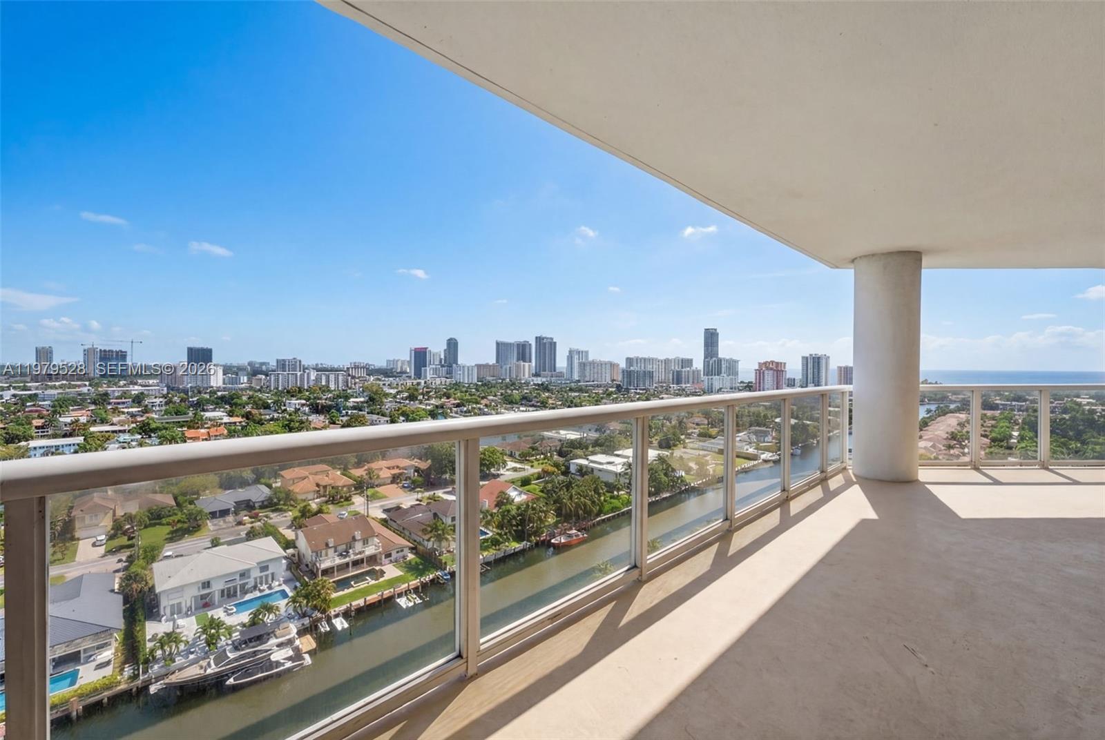 3600 Yacht Club Dr # 1802, Aventura FL 33180 photo 2