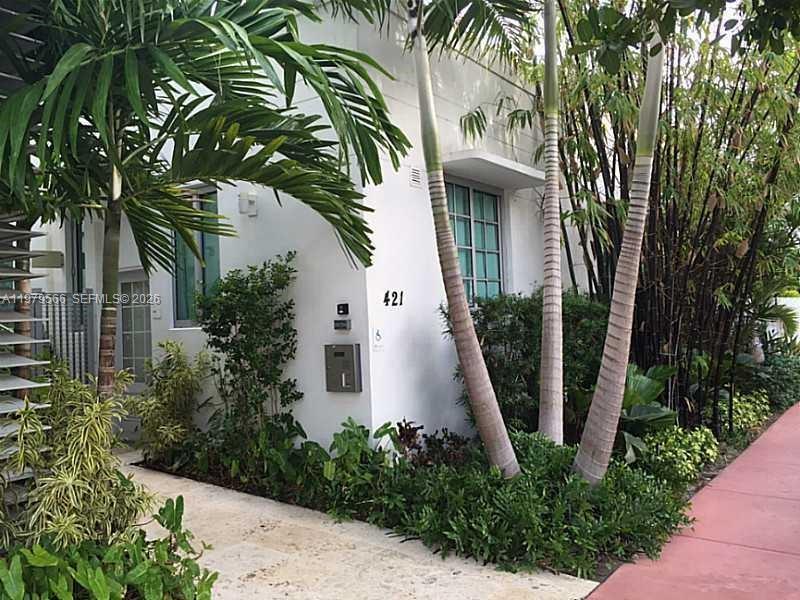 421 Meridian Ave # 14, Miami Beach FL 33139 photo 4