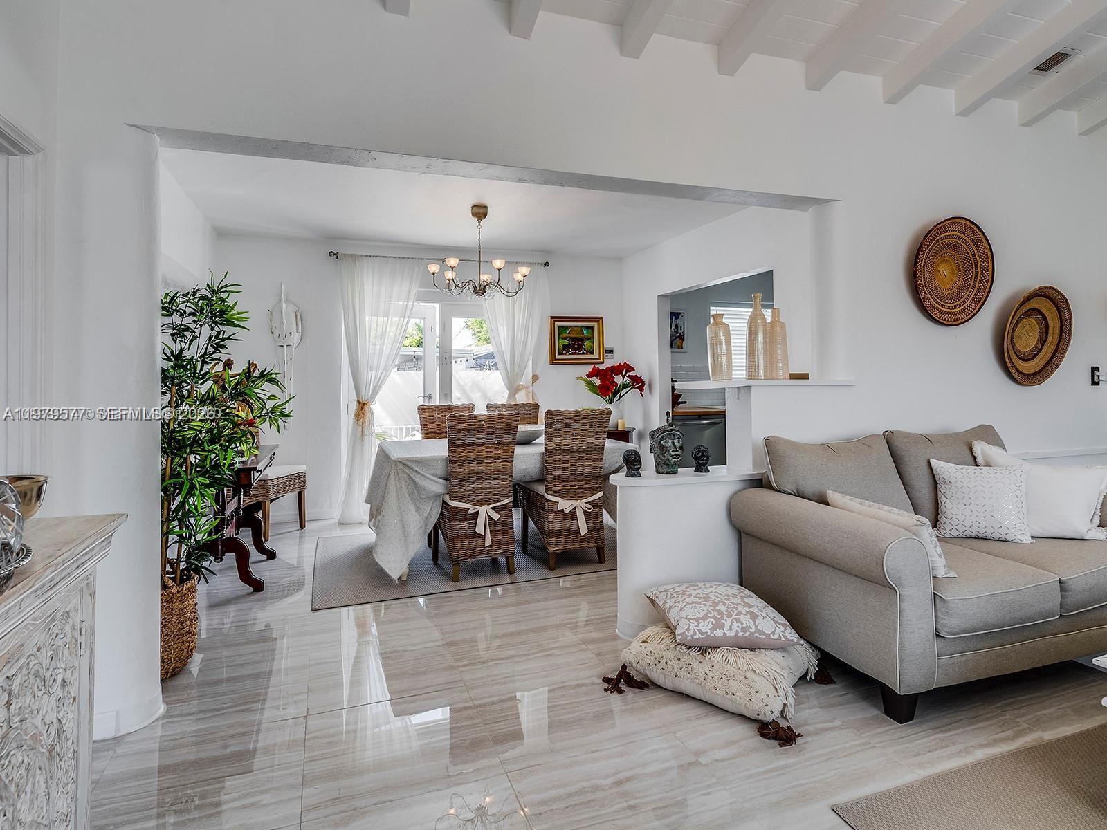 6910 Rue Notre Dame # 0, Miami Beach FL 33141 photo 2