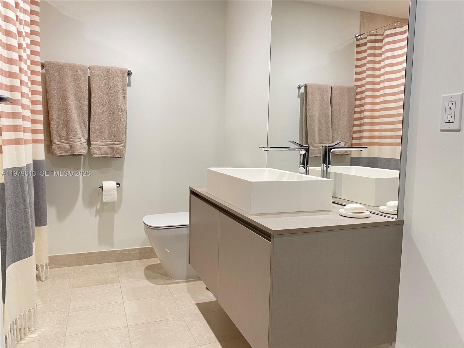 1000 Brickell Plaza # 3807, Miami FL 33131 photo 5