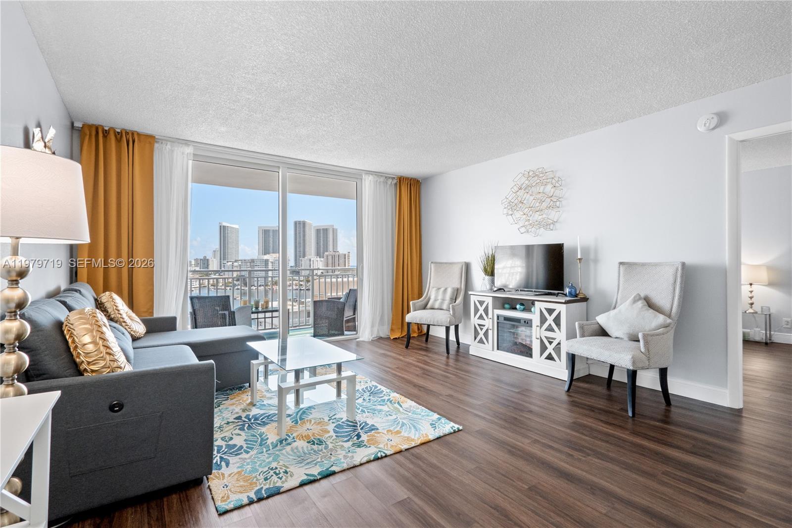 427 Golden Isles Dr # 11H, Hallandale Beach FL 33009 photo 2