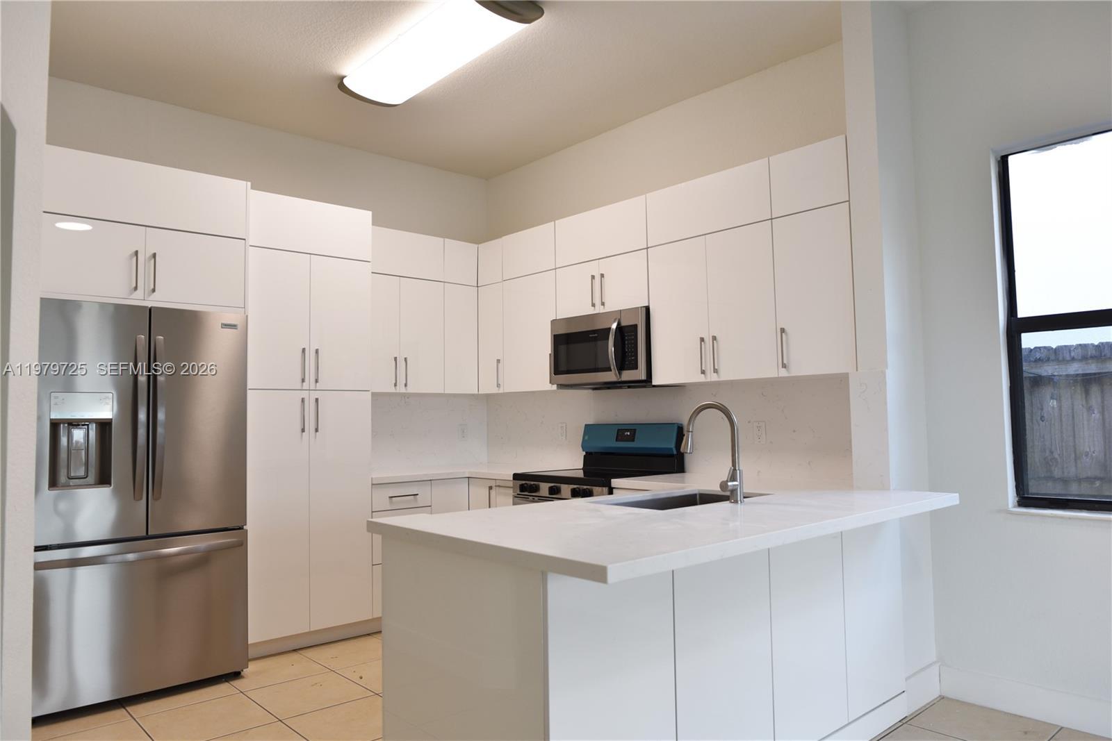 3771 SE 5th Ct, Homestead FL 33033 photo 5