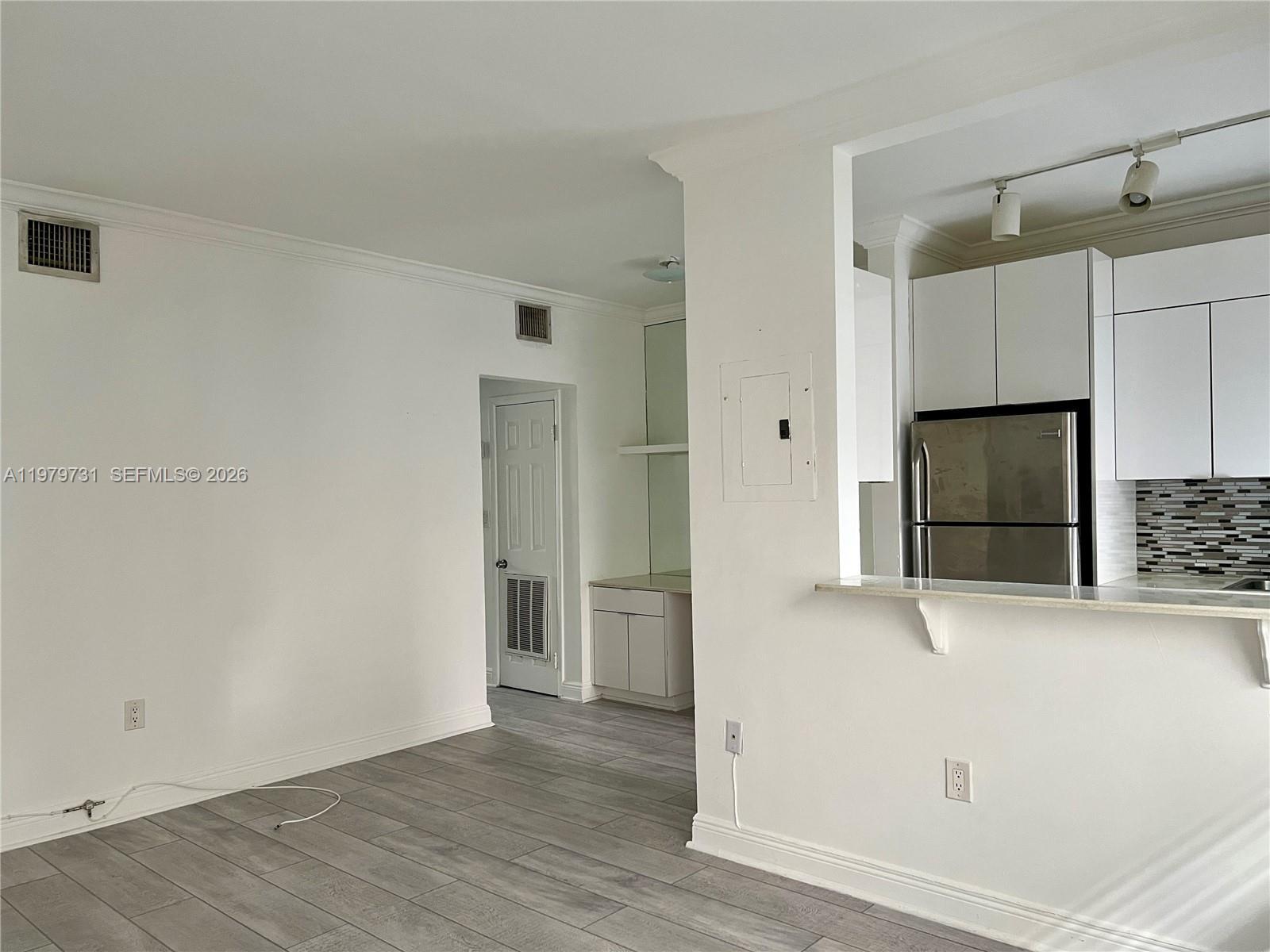 1551 Michigan Ave # 13, Miami Beach FL 33139 photo 3