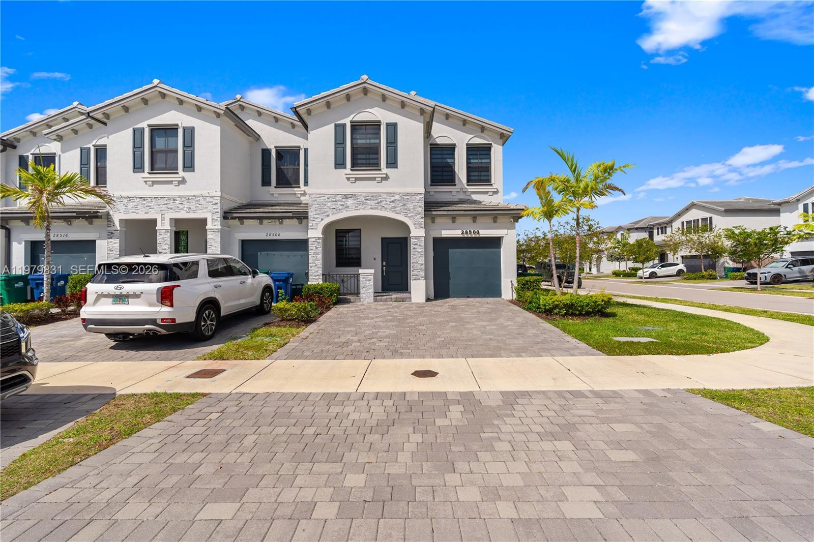 28500 SW 133rd Path, Homestead FL 33033 photo 2