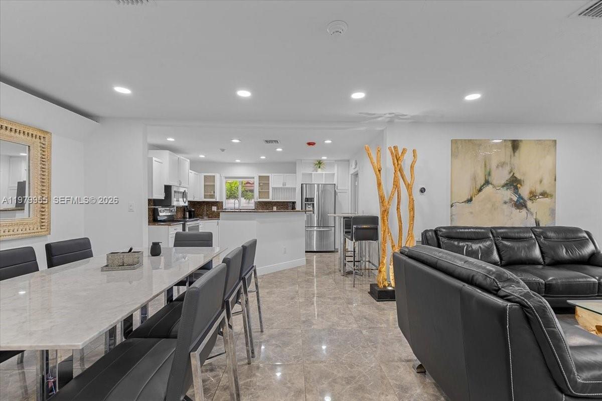 2925 Coral Shores Dr # 2925, Fort Lauderdale FL 33306 photo 5