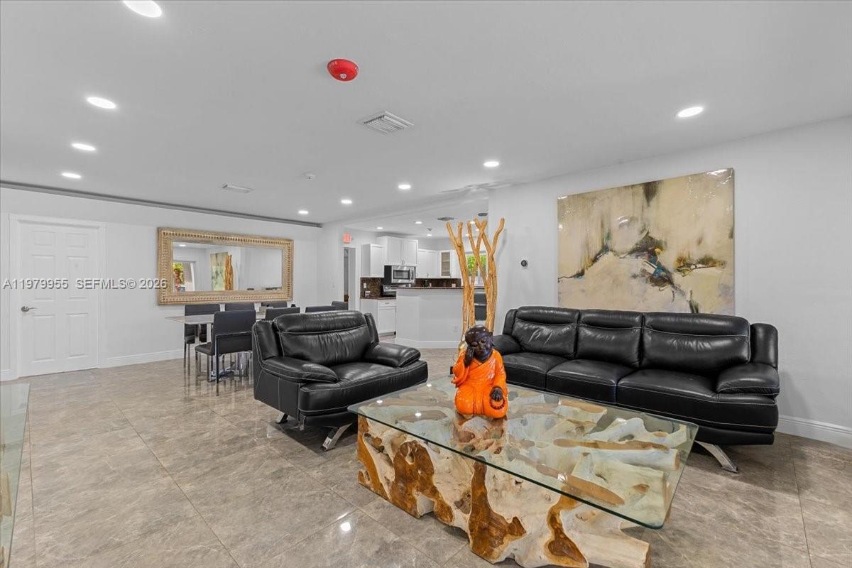 2925 Coral Shores Dr # 2925, Fort Lauderdale FL 33306 photo 4