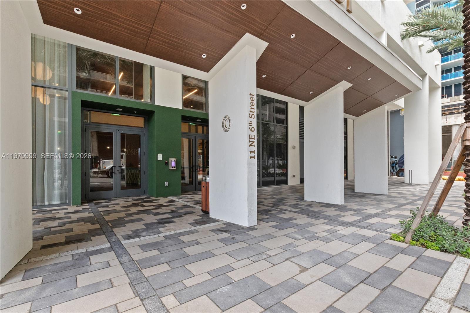 11 NE 6 ST # 910, Miami FL 33132 photo 2