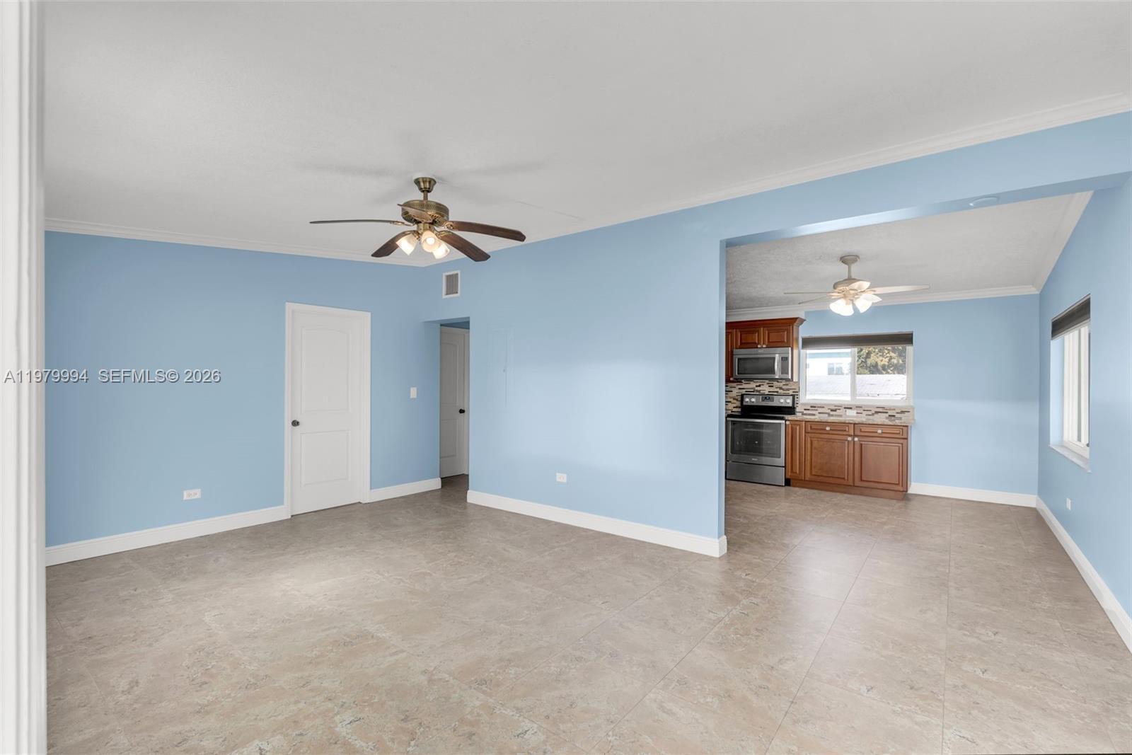 527 Sound Dr, Key Largo FL 33037 photo 5