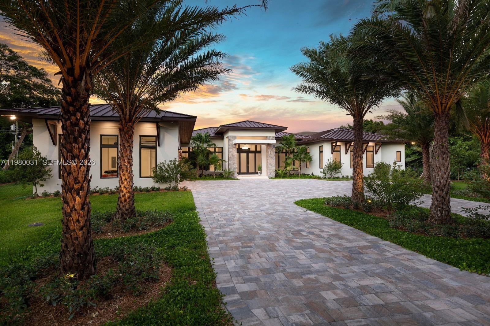6065 SW 109th St, Pinecrest FL 33156