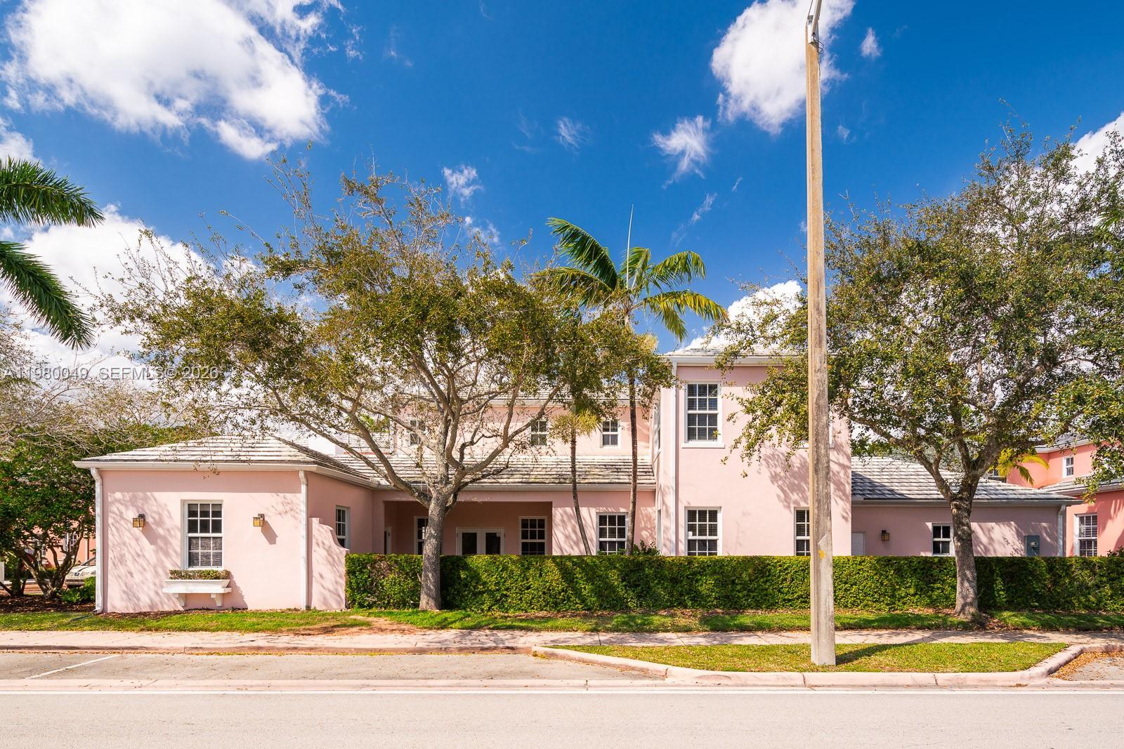 520 Loretto Ave # 21, Coral Gables FL 33146