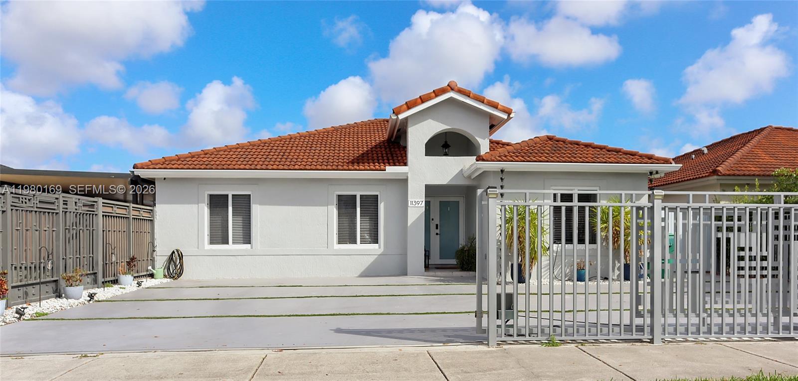 11397 SW 185th Ter, Miami FL 33157