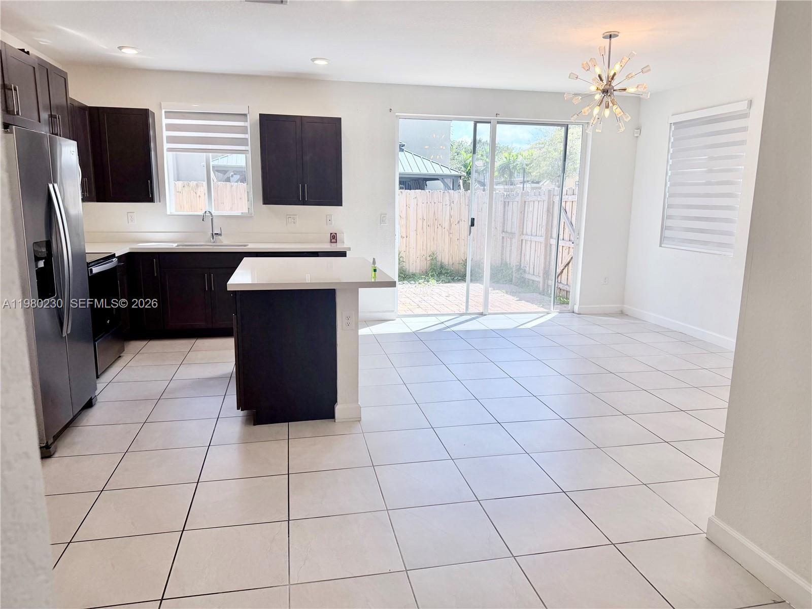 2418 SE 10th Ct, Homestead FL 33035 photo 5
