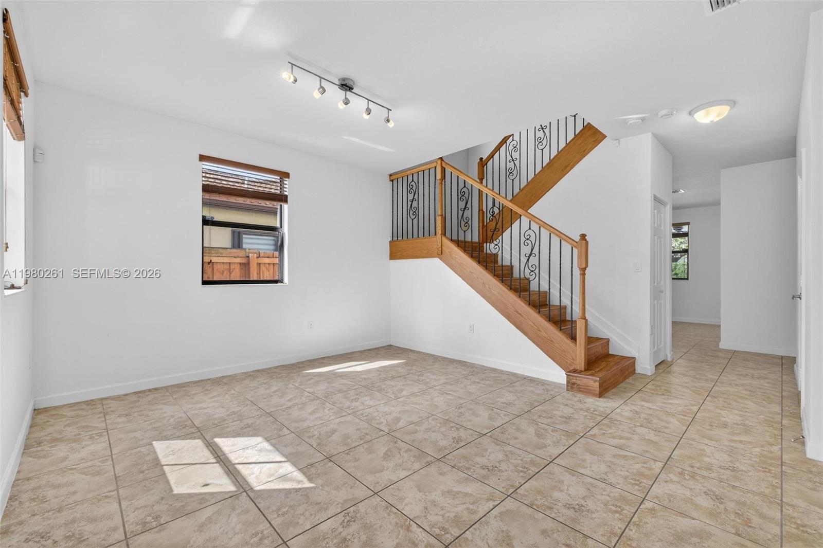 11561 SW 232nd Ln, Homestead FL 33032 photo 4