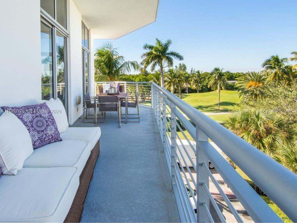 2001 Meridian Ave # 414, Miami Beach FL 33139 photo 2