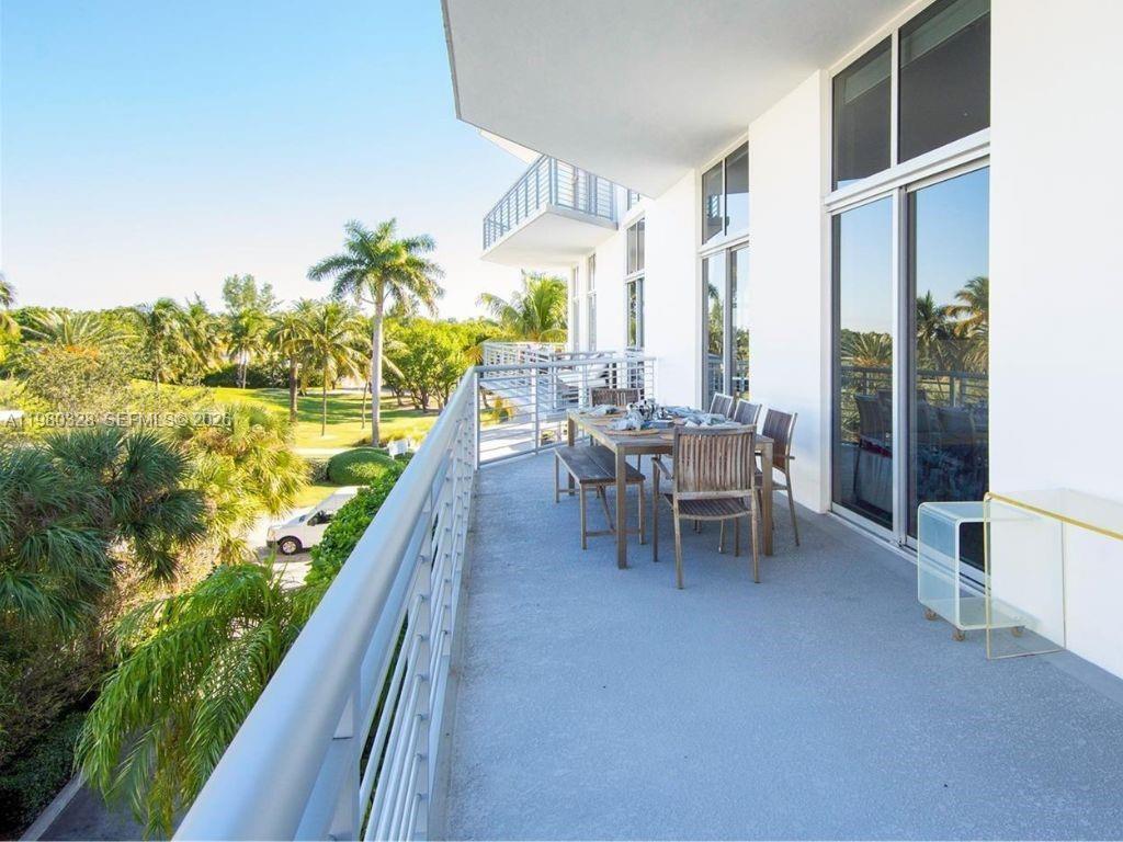 2001 Meridian Ave # 414, Miami Beach FL 33139 photo 3