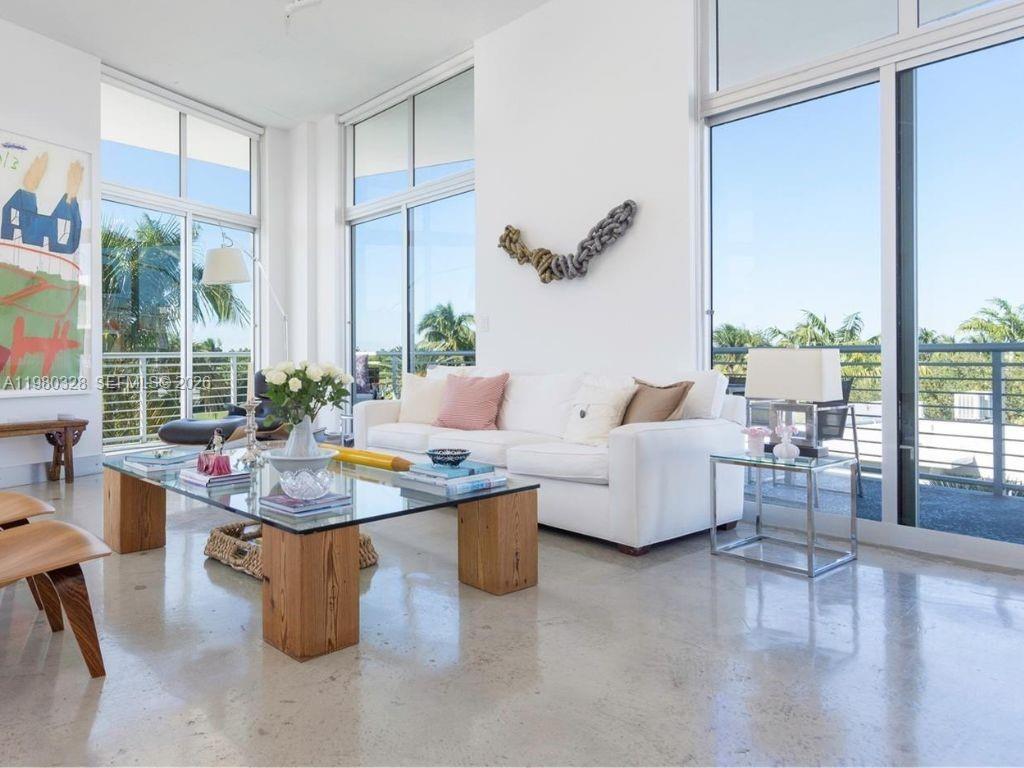 2001 Meridian Ave # 414, Miami Beach FL 33139 photo 4