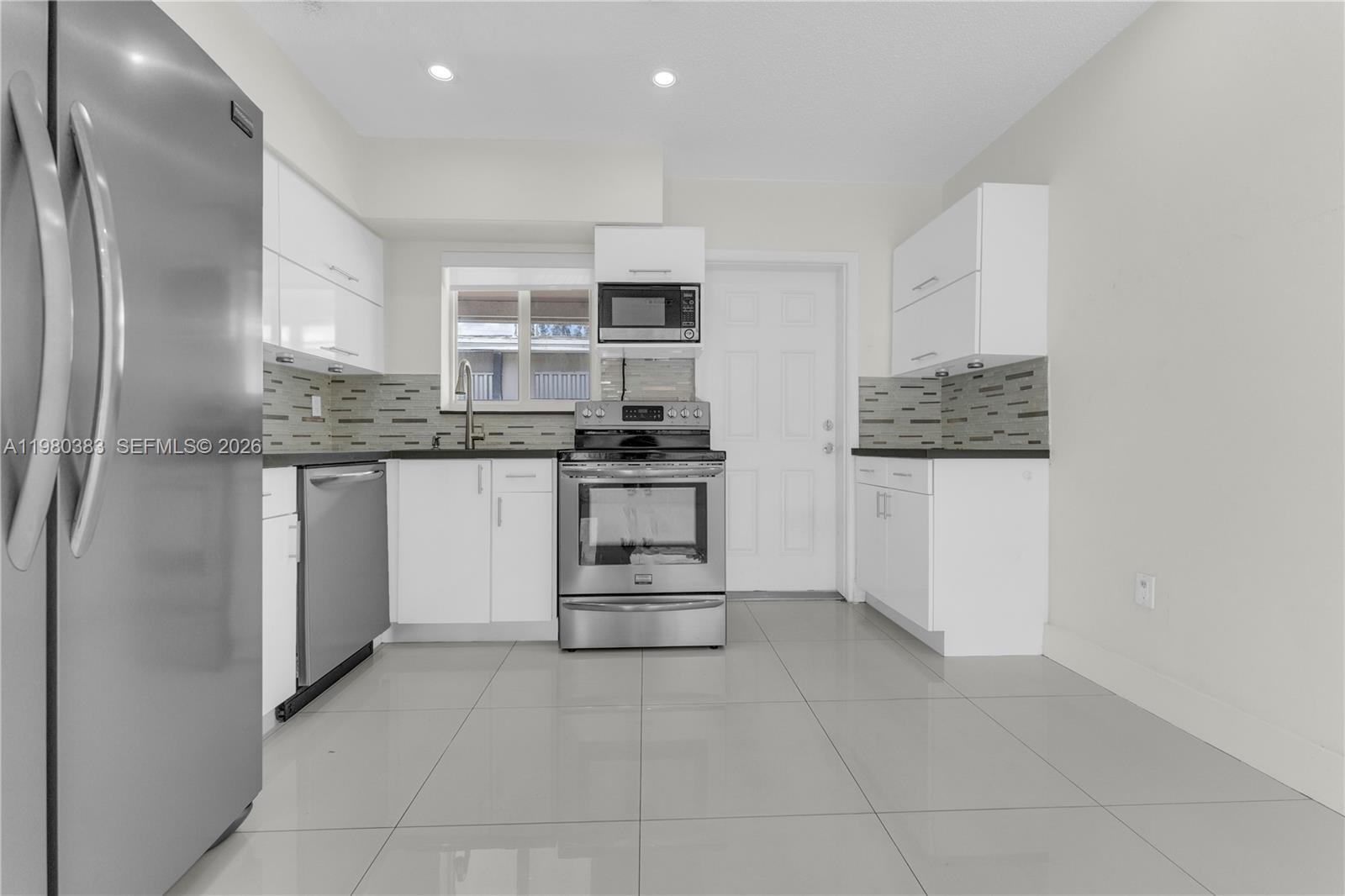 5271 NW 5th St # 5271, Miami FL 33126 photo 3